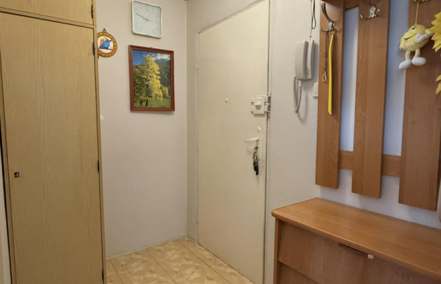 Przytulna kawalerka w centrum miasta-27, 9m²