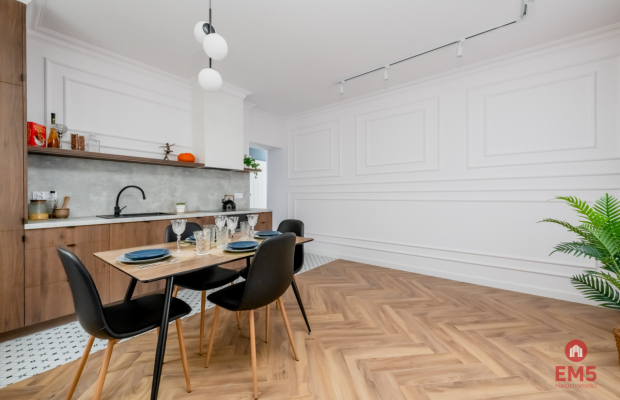 Wysoki standard z klimatem kamienicy