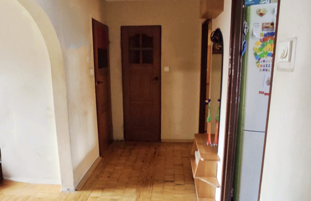 Mieszkanie 3-pok. 1piętro, do remontu