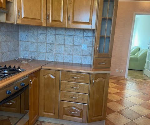 Zadbane 2-pokojowe mieszkanie obok basenu !!!