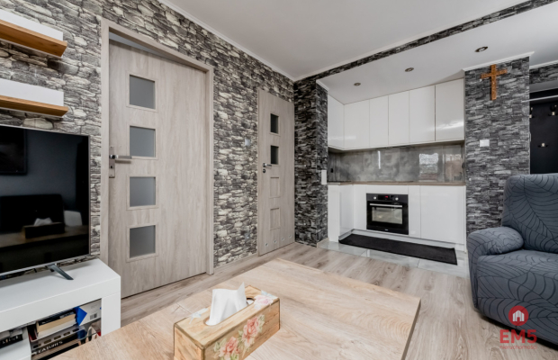 Dwa pokoje w centrum z balkonem