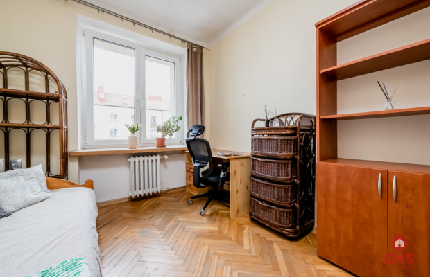 Mieszkanie 2 pokojowe w centrum miasta.