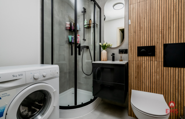 Mieszkanie 2 pokojowe w centrum miasta.