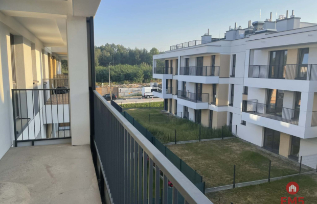 Apartament z antresolą i tarasem na dachu .