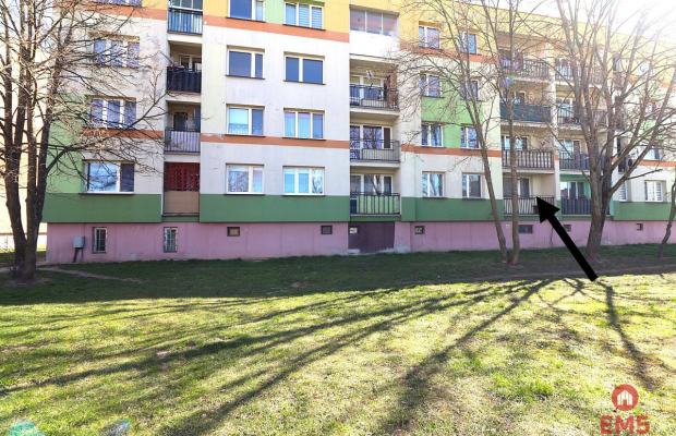 4-pokojowe mieszkanie do remontu w Sejnach