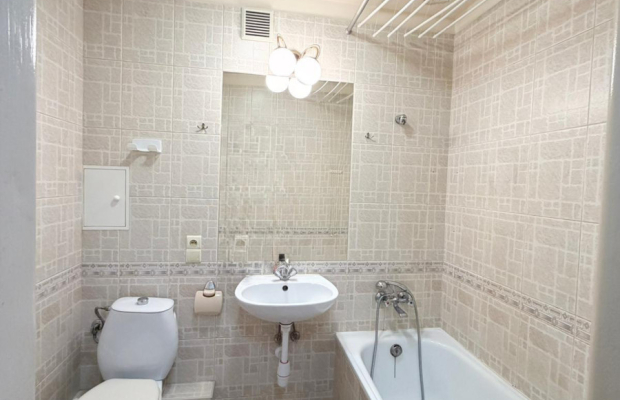 Słoneczna kawalerka na os. Wygoda