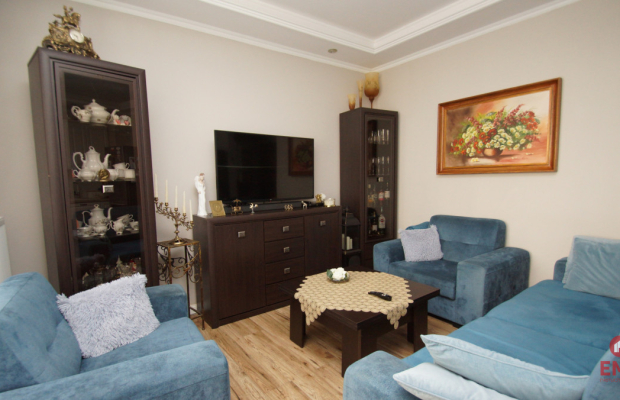 2 pokoje, z miejscem parkingowym