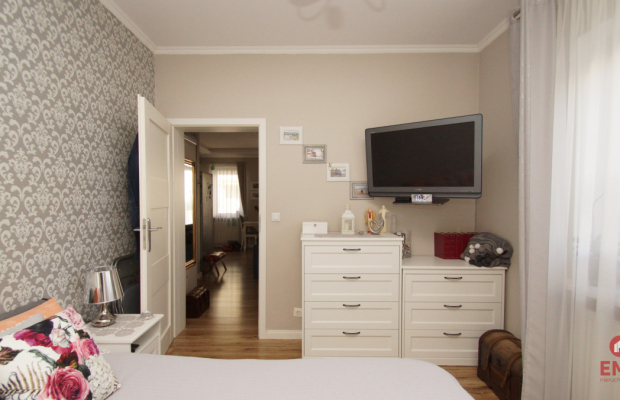 2 pokoje, z miejscem parkingowym