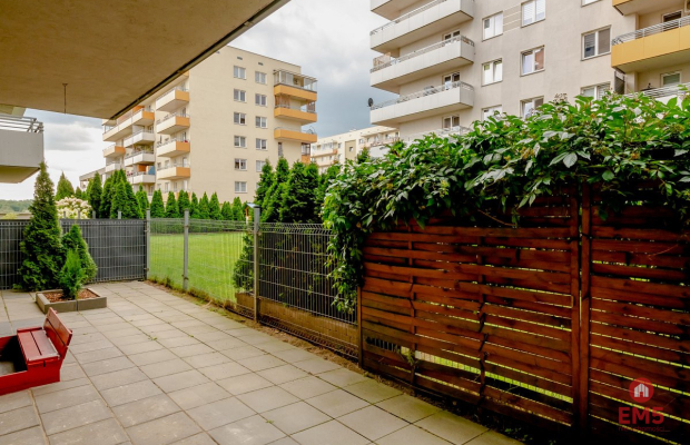 Apartament 3 pokoje z tarasem 40m2