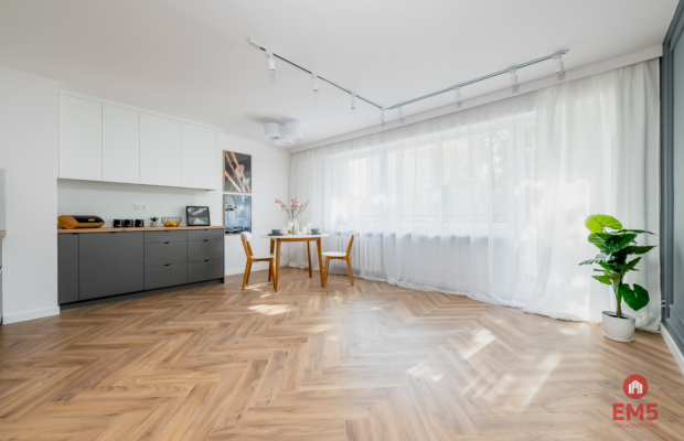 3-pokojowe z dużym balkonem