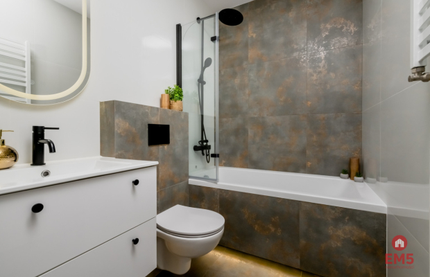 3-pokojowe z dużym balkonem