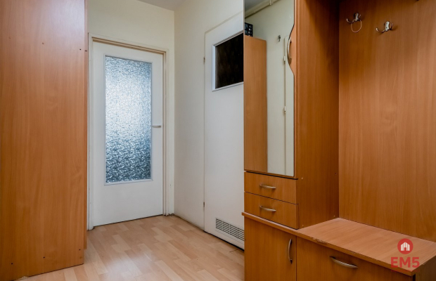 Zadbane 2 pokoje z dużym balkonem