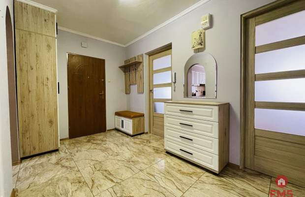 Przestronne Mieszkanie 3-pokojowe