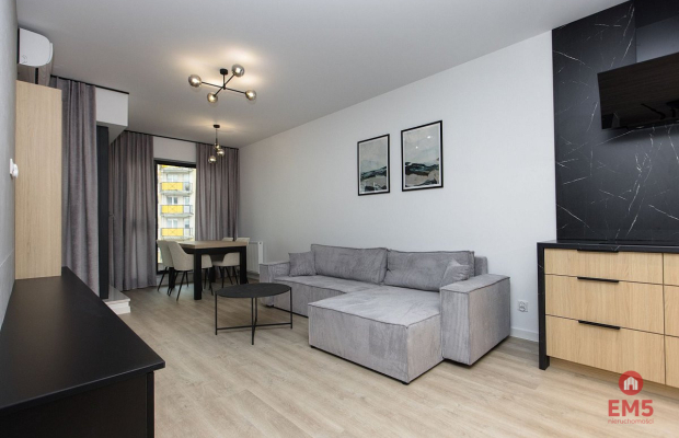 Apartament 3-pokojowy, 2 piętro