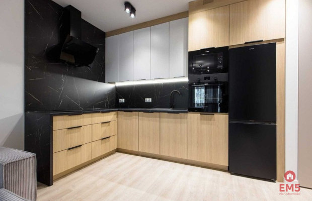 Apartament 3-pokojowy, 2 piętro