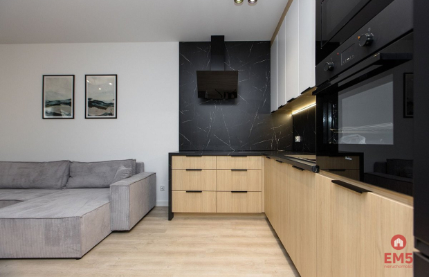 Apartament 3-pokojowy, 2 piętro