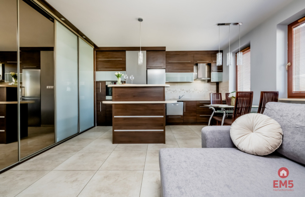 2 pokoje w centrum, gotowe do wprowadzenia