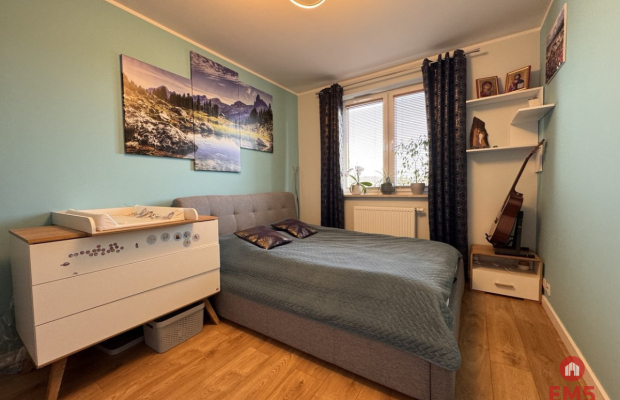 3 pokojowe  dwustronne mieszkanie z garażem