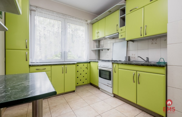 4 pokoje 2 łazienki Ul.Kalinowa 1 piętro