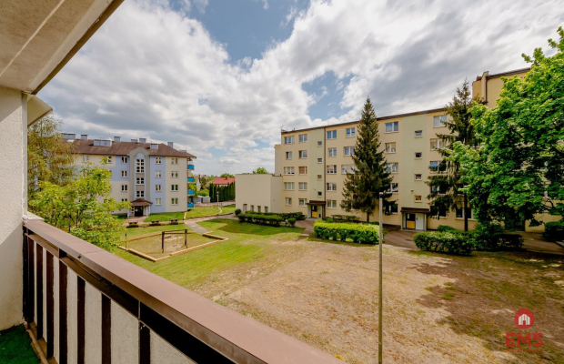 4 pokoje 2 łazienki Ul.Kalinowa 1 piętro