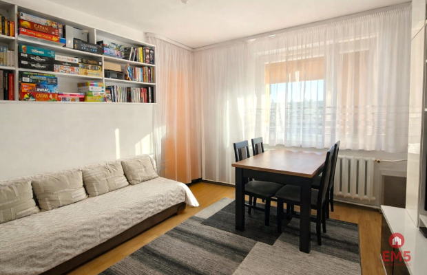 Mieszkanie 2-pokojowe na 3 piętrze