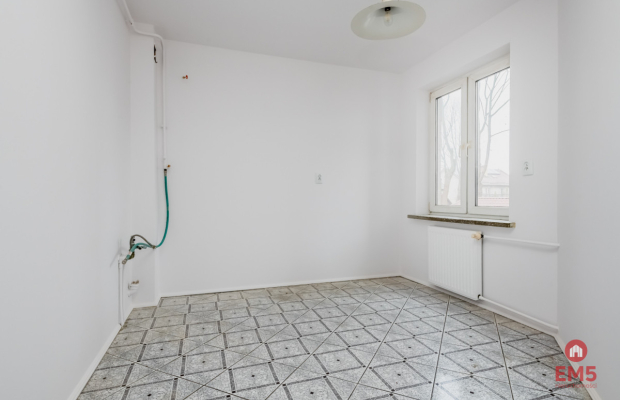 Wysoki parter z balkonem