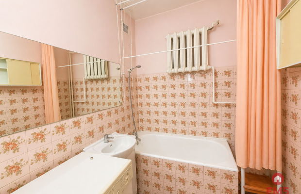 3 pokoje | 62,9 m² | balkon | do remontu | widok