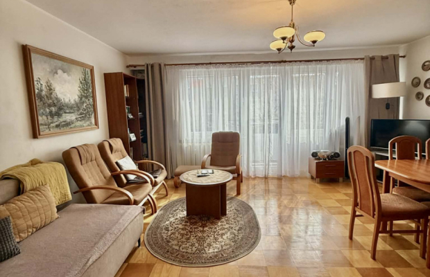 Mieszkanie 3-pokojowe na sprzedaż – Centrum August