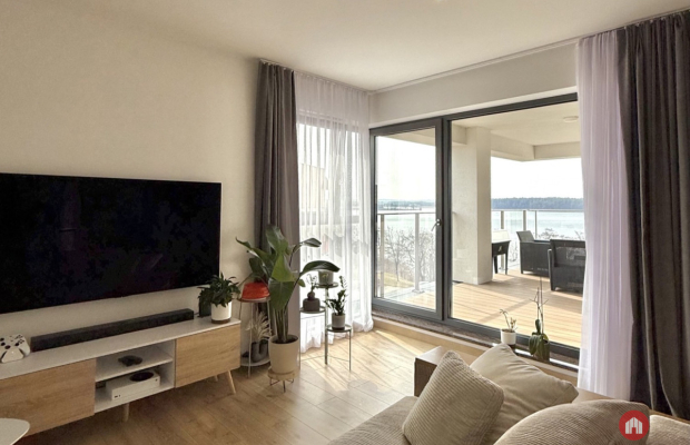 Apartament z tarasem i widokiem na Jezioro Ełckie