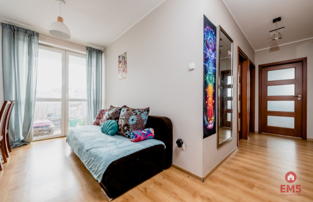 4 pokoje na wynajem, Wiadukt