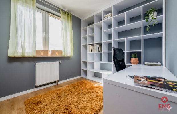 4 pokoje na wynajem, Wiadukt