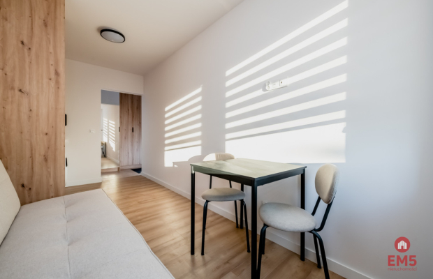 Mikro kawalerka na Wyszyńskiego