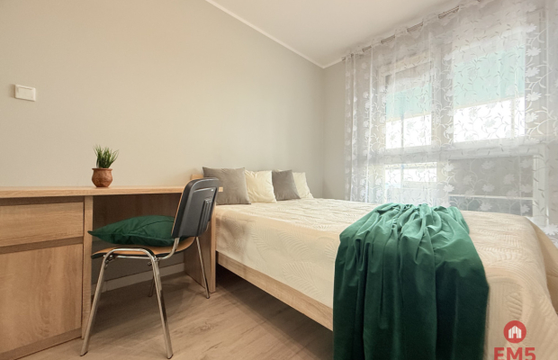 Panorama miasta i 3 oddzielne pokoje