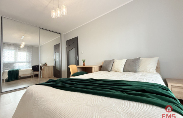 Panorama miasta i 3 oddzielne pokoje