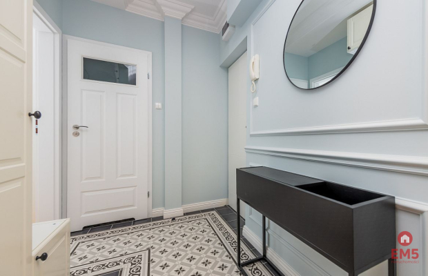 Atrakcyjne mieszkanie na wynajem. Centrum.