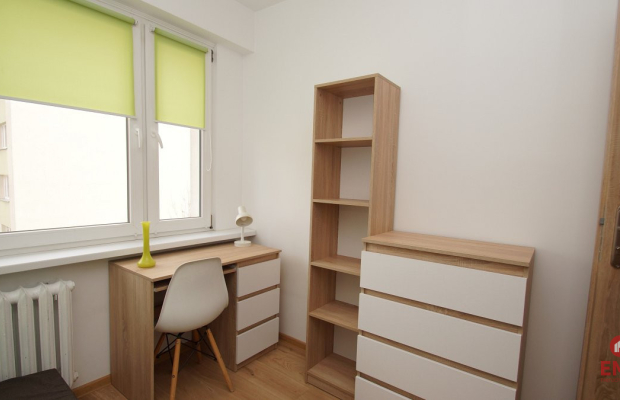 Pokój na wynajem, Legionowa