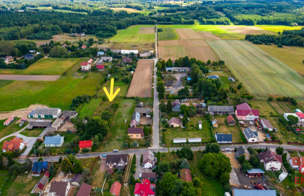 Działka pod lasem, blisko Białegostoku.