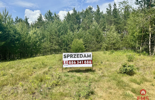 Działka budowlana w Karakulach,