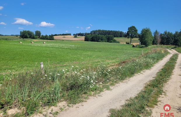 Działka nad jeziorem w gminie Stare Juchy.
