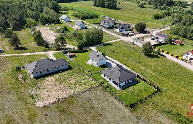 Olmonty działka 1000m2.