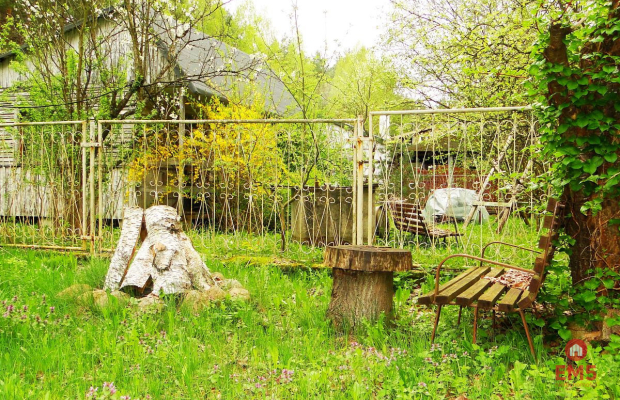 Działka rekreacyjno-budowlana 0,8 ha, pod miastem