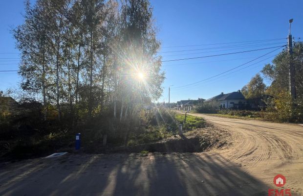 Działka w Choroszczy 800-1600 m2.