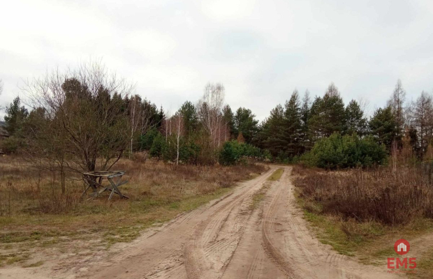 działka pod lasem blisko Białegostoku ze stawem