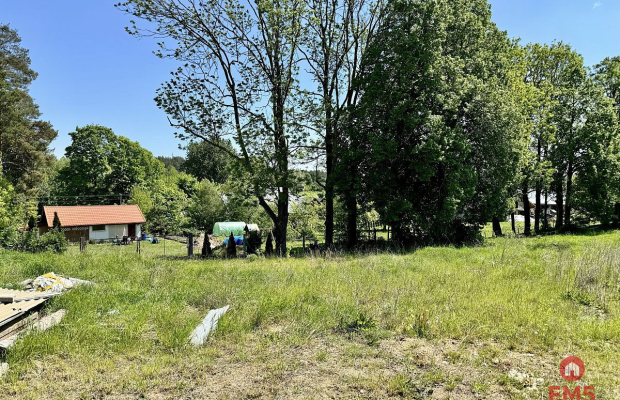 Działka budowlana w Kuryłach.