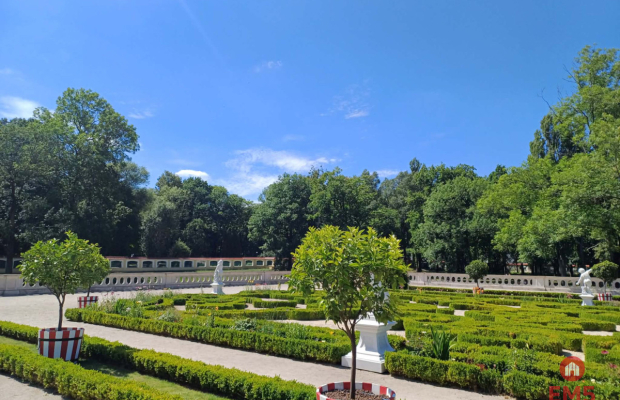 Większość atrakcyjnych nieruchomości w tej okolicy znika zanim trafia na portale. Dlatego pracujemy również na ofertach dostępn