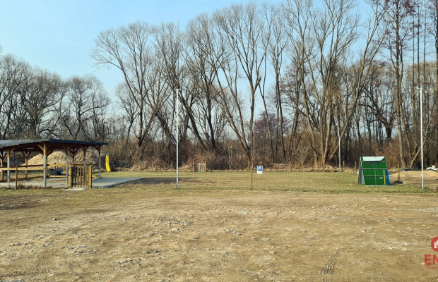 Działka usługowa 500 m2.  Marczuk.