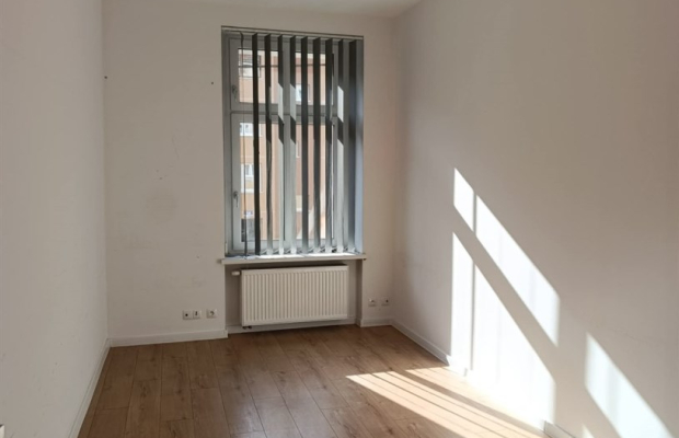 Reprezentacyjny apartament w zabytkowej kamienicy 