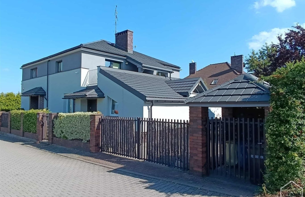 Mieszkanie z ogródkiem na os.Obrońców Pokoju 