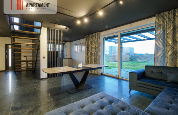 Dom z widokiem na jezioro, garaż, spokojna okolica