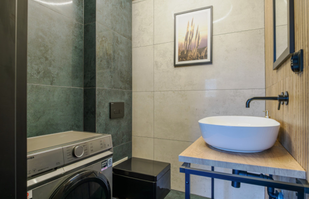 Dom z widokiem na jezioro, garaż, spokojna okolica